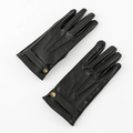 Gloves. 2019
