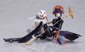 Metis and Koromaru Figma figure, Max Factory, 2010