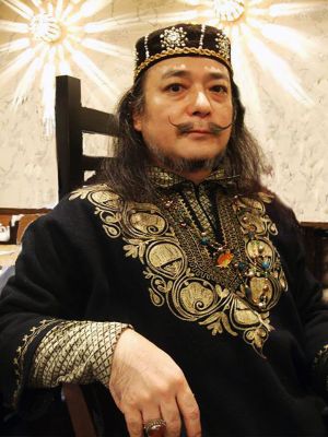 Kazunari Suzuki Photo.jpg